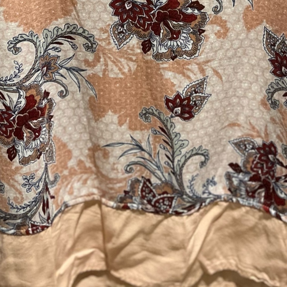 303. WOMENS RUBY RD. XLP DETAIL TOP - Picture 7 of 8